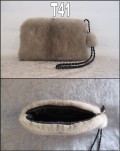 Taske/clutch i grå minkskind
